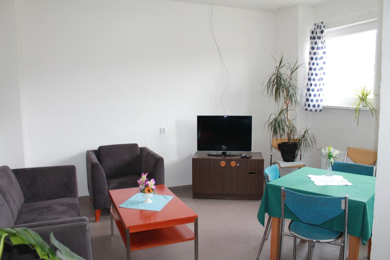 Hostel Turist Zvolen Ngoại thất bức ảnh